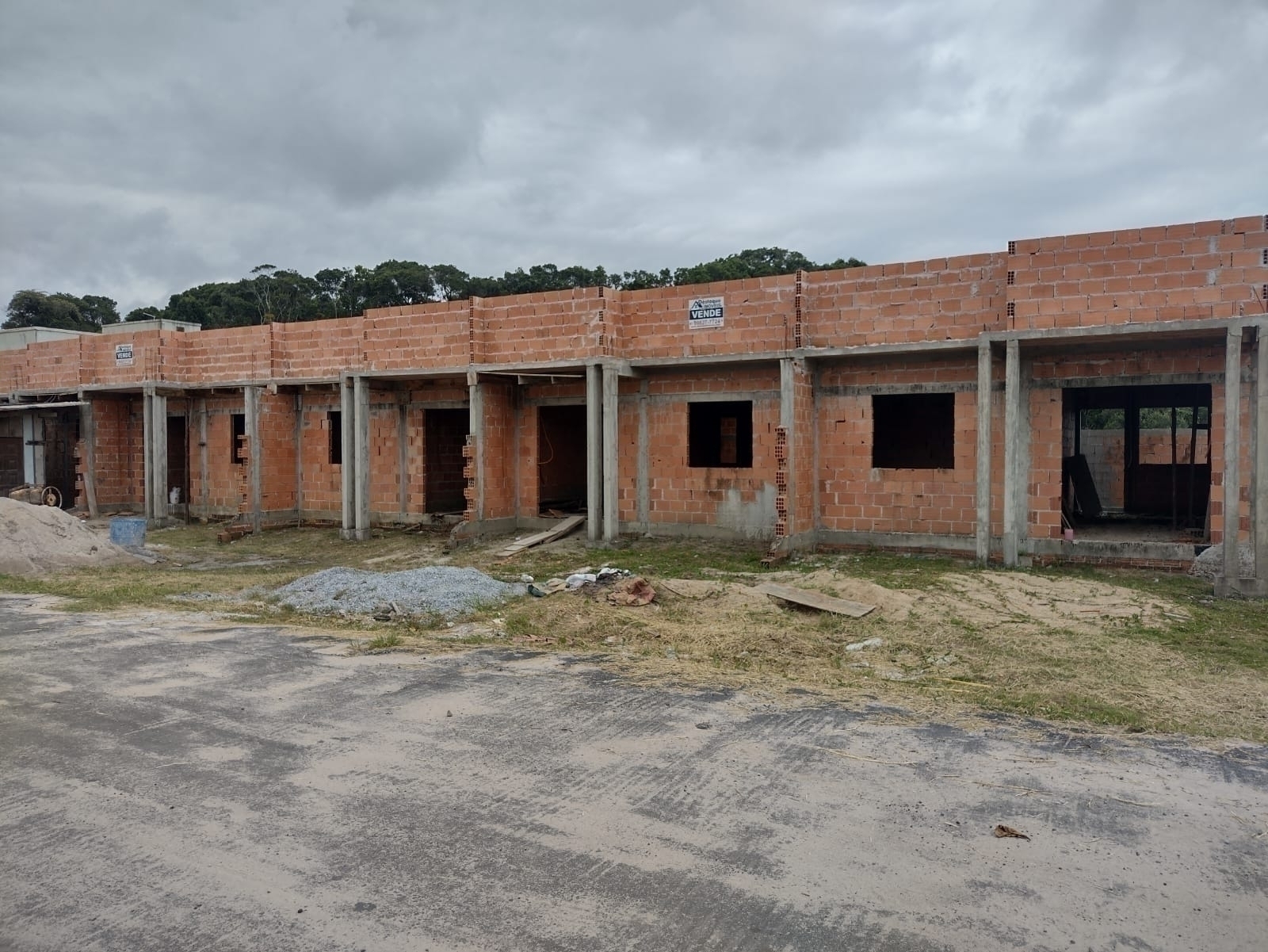 MATINHOS | Casas | Matinhos - Casas novas averbadas (FINANCIE). MATINHOS | Casas | Matinhos - Casas novas averbadas (FINANCIE).