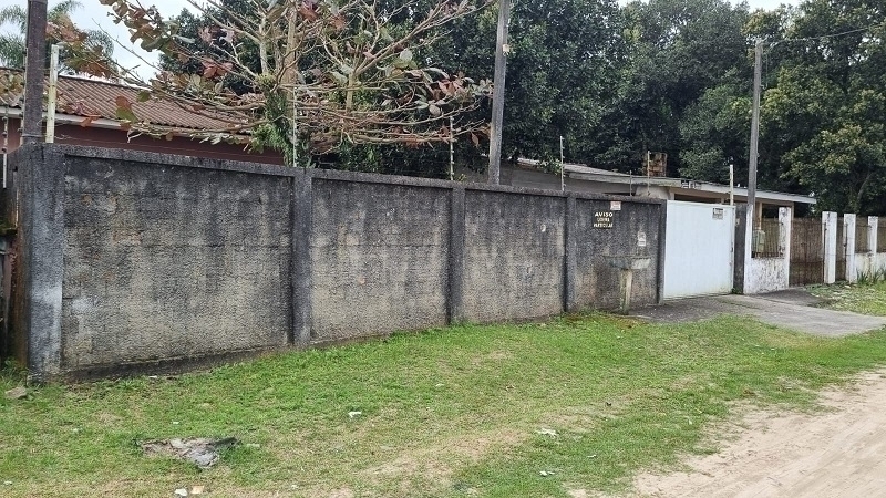 MATINHOS | Casas | Matinhos - Casa com amplo terreno próx a praia.. MATINHOS | Casas | Matinhos - Casa com amplo terreno próx a praia..