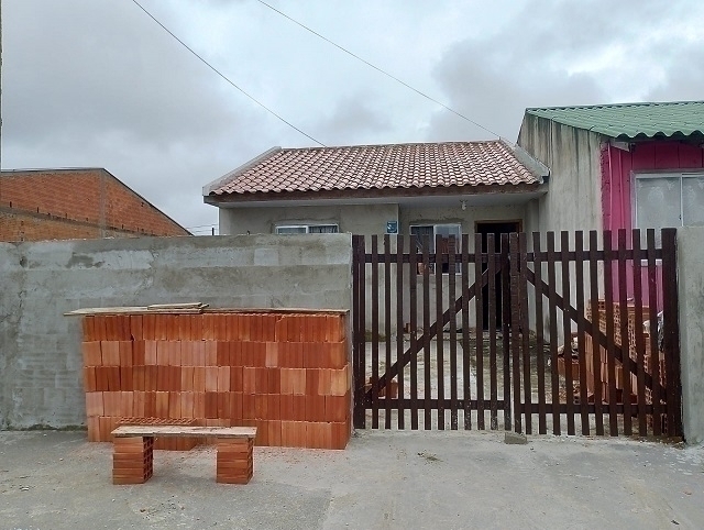 MATINHOS | Casas | Matinhos - Casa nova com amplo quintal. MATINHOS | Casas | Matinhos - Casa nova com amplo quintal.