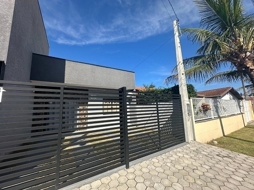 PONTAL DO PARANA | Casas | Pontal do Paraná - Casa mobiliada, aceita financiamento..