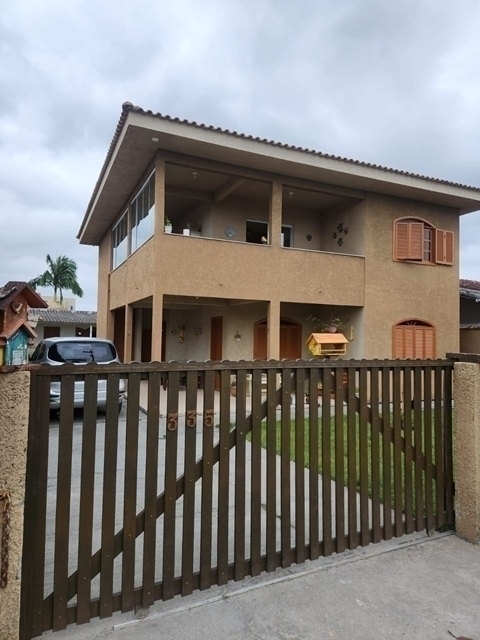 MATINHOS | Casas | Matinhos - Escriturado e Registrado..