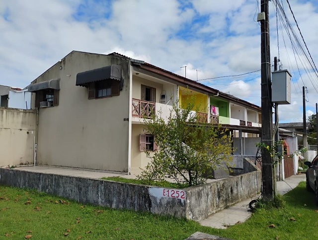 MATINHOS | Casas | Matinhos - SOBRADO FRENTE AV. PARANAGUA...