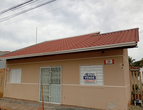MATINHOS | Casas | Matinhos - Casa frente avenida Paranaguá. MATINHOS | Casas | Matinhos - Casa frente avenida Paranaguá.